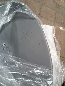 OFERTA Scaun gri inchis BALI MARK cu picioare negre, clasa II calitate.