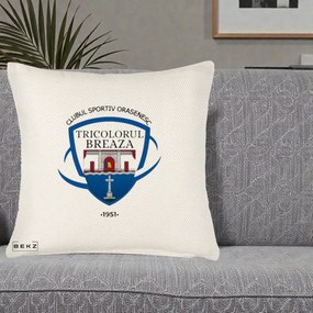 Perna Personalizata CSO Tricolorul Breaza 1951, 40x40 cm, Crem Reliefat, Husa Detasabila, Perna Inclusa, BEKZ®