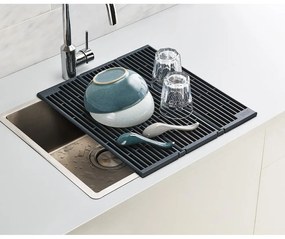 Scurgător de vase gri ajustabil din plastic 43x13 cm Platform – Joseph Joseph