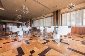 Masa de exterior / interior design modern premium PEZZETTINA TABLE 90x90x73 56014 Vondom