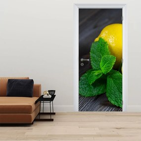 Fototapet pentru ușă - Lămâie și mentă pe masă (95x205cm)