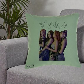 Perna Personalizata K-pop BLACKPINK Fotografie Grup Autografe Deasupra, 40x40 cm, Verde, Husa Detasabila, Perna Inclusa, BEKZ®