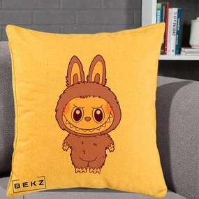 Perna Personalizata Labubu Violet Solo, 40x40 cm, Galben, Husa Detasabila, Perna Inclusa, BEKZ®