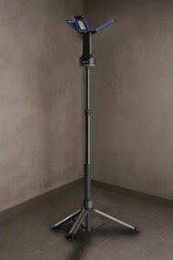 Viking - Reflector LED reîncărcabil cu stativ 3xLED/5V IPX4 4500 lm 4000 mAh