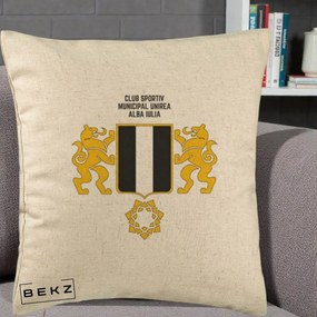 Perna Personalizata CSM Unirea Alba Iulia Fotbal, 40x40 cm, Bej, Husa Detasabila, Perna Inclusa, BEKZ®