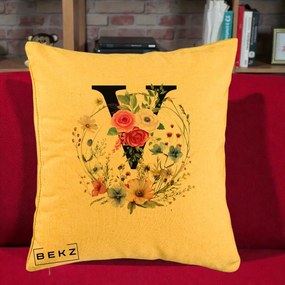 Cadou Personalizat - Perna Personalizata Monograma Florala Litera V cu Coroana, 40x40 cm, Galben, Husa Detasabila, Perna Inclusa, BEKZ®