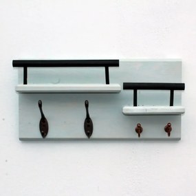 Cuier din lemn cu 4 agatatori si 2 polite 1002 Homs 40 x 20 cm, verde marin