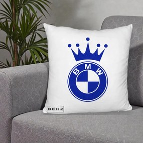 Perna Personalizata cu emblema BMW si Coroana, 40x40 cm, Alb Pufos, Husa Detasabila, Perna Inclusa, BEKZ®