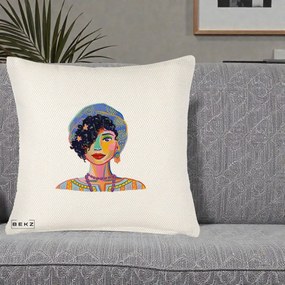 Perna Decorativa Portret Femeie Etnic Colorat, 40x40 cm, Crem Reliefat, Husa Detasabila, Perna Inclusa, BEKZ®