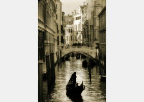 Fototapet. Silueta de Gondola pe un Canalul din Venetia, Italia Art.060013