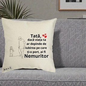 Cadou pentru Tata - Perna Personalizata Tata Nemuritor Joaca cu Mingea, 40x40 cm, Ecru, Husa Detasabila, Perna Inclusa, BEKZ®
