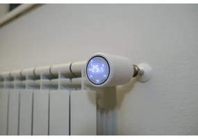 SET 4x cap termostatic Immax NEO 07732C + BRIDGE PRO v3 2xAA/3V Wi-Fi Tuya