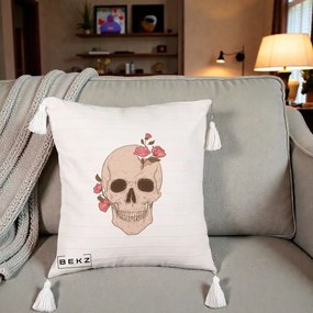 Perna Decorativa Craniu Floral Gothic, 40x40 cm, Bej cu Franjuri, Husa Detasabila, Perna Inclusa, BEKZ®