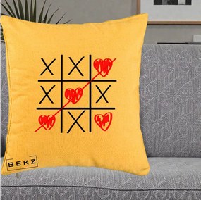 Cadou Romantic - Perna Personalizata Love Joc X si Inima cu Castigator Iubire, 40x40 cm, Galben, Husa Detasabila, Perna Inclusa, BEKZ®
