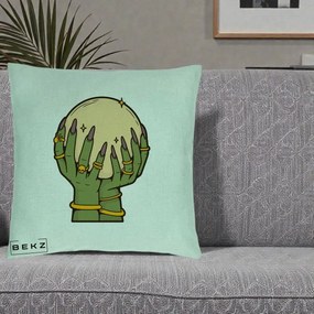 Perna Decorativa Halloween Maini Vrajitoare cu Glob de Cristal, 40x40 cm, Verde Menta, Husa Detasabila, Perna Inclusa, BEKZ®