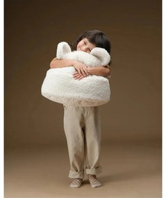 Pernă decorativă pentru copii crem din țesătură bouclé Teddy Pouch – Wigiwama