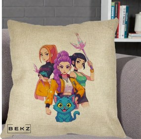 Perna Personalizata K-pop HUNTRX Trio cu Pisica si Cristale, 40x40 cm, Crem, Husa Detasabila, Perna Inclusa, BEKZ®