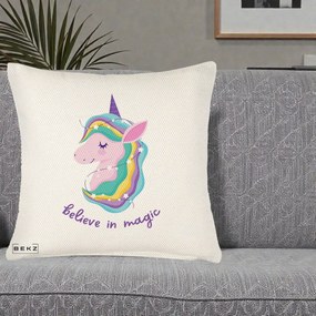 Perna Decorativa Unicorn Believe in Magic, 40x40 cm, Crem Reliefat, Husa Detasabila, Perna Inclusa, BEKZ®