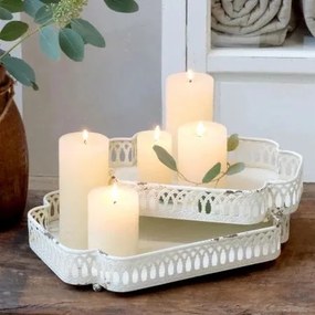 Set 2 tăvi decorative shabby chic cu margine dantelată, finisaj crem antichizat, H6,5/L35/l25,5 cm, „Colette”