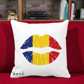 Perna Personalizata Buze Tricolor Romania, 40x40 cm, Alba Mata, Husa Detasabila, Perna Inclusa, BEKZ®