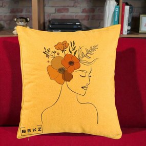 Perna Decorativa Portret Feminin Flori Galbene-Portocalii, 40x40 cm, Galben, Husa Detasabila, Perna Inclusa, BEKZ®