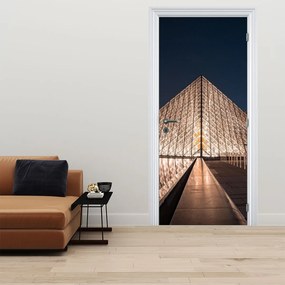 Fototapet pentru ușă - Louvre noaptea (95x205cm)