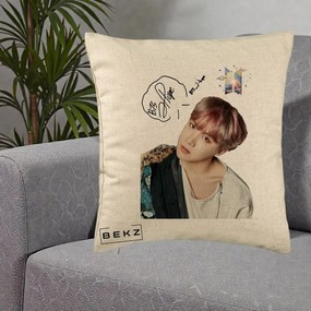 Perna Personalizata K-pop BTS J-Hope Par Roz Autograf, 40x40 cm, Bej, Husa Detasabila, Perna Inclusa, BEKZ®