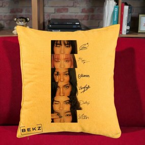 Perna Personalizata K-pop KATSEYE Semnaturi fara Foto, 40x40 cm, Galben, Husa Detasabila, Perna Inclusa, BEKZ®
