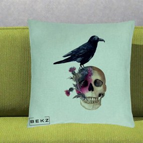 Perna Decorativa Craniu cu Corb si Flori Gothic, 40x40 cm, Verde Menta, Husa Detasabila, Perna Inclusa, BEKZ®