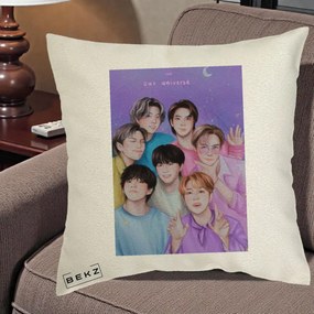 Perna Personalizata K-pop BTS Our Universe Fanart Violet Pastel, 40x40 cm, Ecru, Husa Detasabila, Perna Inclusa, BEKZ®