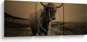Tablou - Vacă scoțiană pe fugă (cu ceas) (90x30 cm)