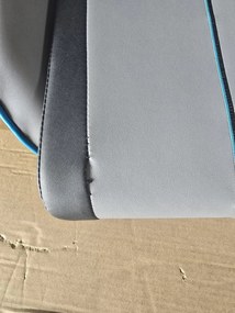 RESIGILAT- DOWINX Scaun gaming, ergonomic, pernă lombară cu masaj, spatar inalt, suport pentru picioare, piele PU matlasata, respirabila, cotiere 4D, rezistent 150 kg, Gri