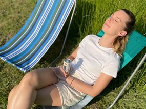 Sezlong pliabil de plaja SAND, dungi verzi