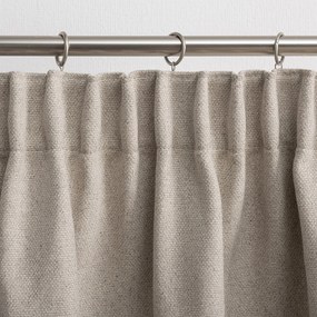 Perdea cu bandă de pliuri