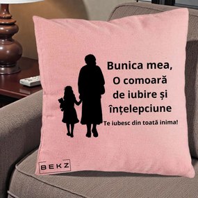 Cadou pentru Bunica - Perna Personalizata Bunica Mea Comoara Iubire Intelepciune Silueta, 40x40 cm, Roz, Husa Detasabila, Perna Inclusa, BEKZ®