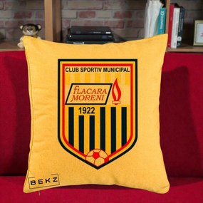 Perna Personalizata CSM Flacara Moreni 1922 Fotbal, 40x40 cm, Galben, Husa Detasabila, Perna Inclusa, BEKZ®