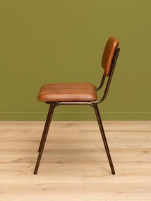 Scaun de dining din piele maro, cu motive florale gravate și cusătură decorativă, cadru metalic, finisaj patinat, 78×45×52 cm, „Country"