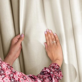 Draperie bej dimout (semi-opacă) din catifea 140x245 cm Eyelets – Restilo