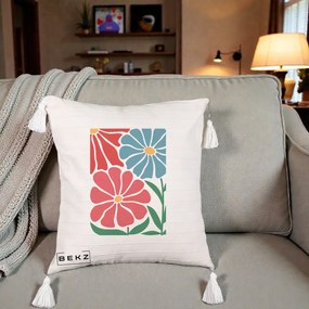 Perna Decorativa Flori Grafice Rosu-Albastru, 40x40 cm, Bej cu Franjuri, Husa Detasabila, Perna Inclusa, BEKZ®