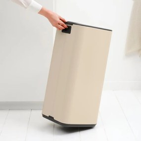 Cos de gunoi Brabantia Bo Pedal 1010124, 30 L, Inchidere usoara, Baza antiderapanta, Bej