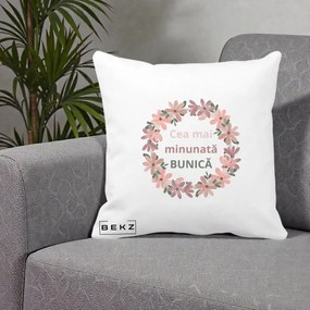 Cadou pentru Bunica - Perna Personalizata Cea Mai Minunata Bunica Coronita Flori Roz, 40x40 cm, Alba Mata, Husa Detasabila, Perna Inclusa, BEKZ®