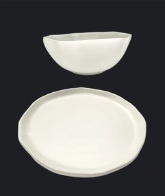 Set Farfurii 18 piese NOVUM Milk Foam (6 farfurii 26cm, 6 farfurii 21cm, 6 boluri 500ml, glazurat manual)