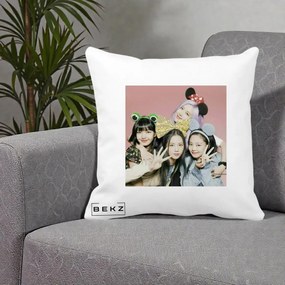 Perna Personalizata K-pop BLACKPINK Accesorii Haioase, 40x40 cm, Alba Mata, Husa Detasabila, Perna Inclusa, BEKZ®