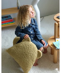 Pernă decorativă pentru copii verde cu tapițerie din țesătură bouclé Bear – Wigiwama