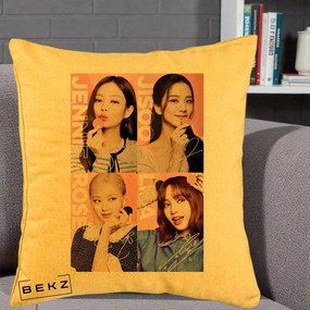 Perna Personalizata K-pop BLACKPINK Colaj 4 Portrete cu Semnature, 40x40 cm, Galben, Husa Detasabila, Perna Inclusa, BEKZ®