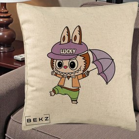 Perna Personalizata Labubu Lucky cu Umbrela, 40x40 cm, Bej, Husa Detasabila, Perna Inclusa, BEKZ®