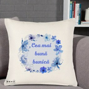 Cadou pentru Bunica - Perna Personalizata Cea Mai Buna Bunica Coronita Flori Albastre Acuarela, 40x40 cm, Crem Reliefat, Husa Detasabila, Perna Inclusa, BEKZ®