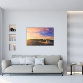 Tablou - Mașină galbenă ăn câmp (90x60 cm)