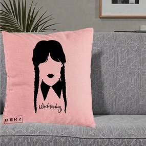 Perna Personalizata Wednesday Addams Silueta Alb-Negru, 40x40 cm, Roz, Husa Detasabila, Perna Inclusa, BEKZ®