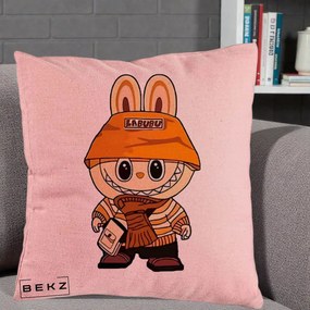 Perna Personalizata Labubu Streetwear Portocaliu, 40x40 cm, Roz, Husa Detasabila, Perna Inclusa, BEKZ®